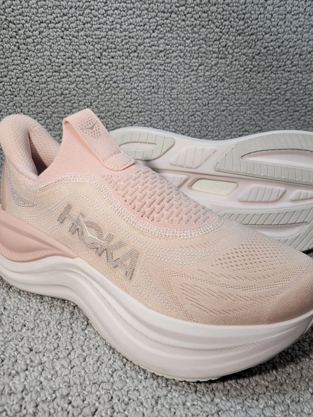 Hoka Skyward Laceless Women's 9B Rose Latte Rose Cream Recovery Shoes 1168877
